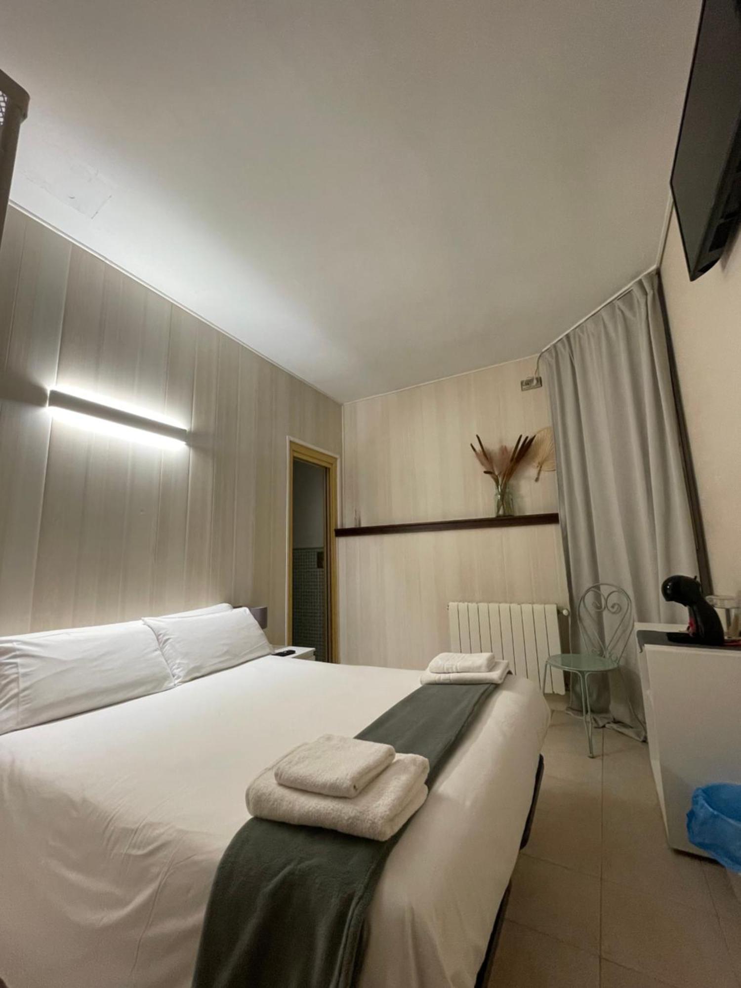 Pension Artea San Sebastián Exterior photo